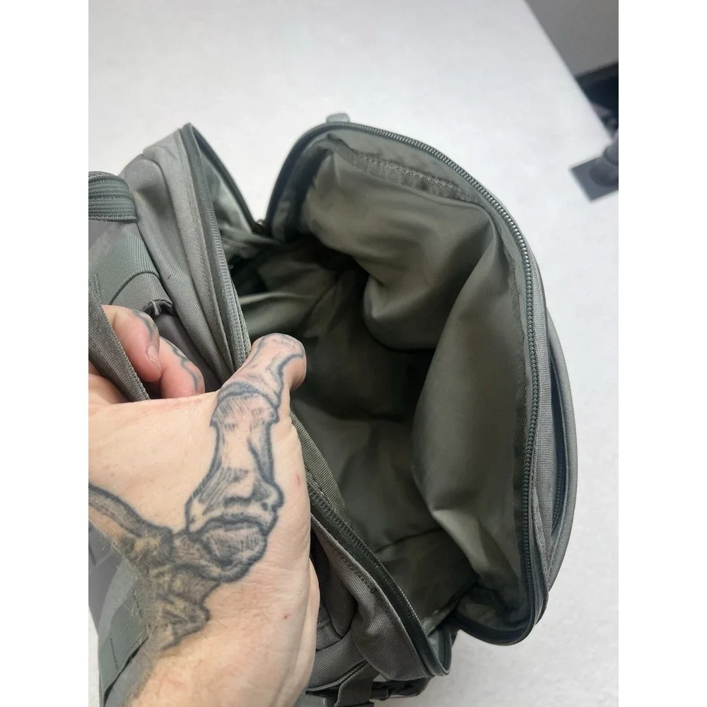 Yeti Crossroads 22 Travel Backpack Olive READ